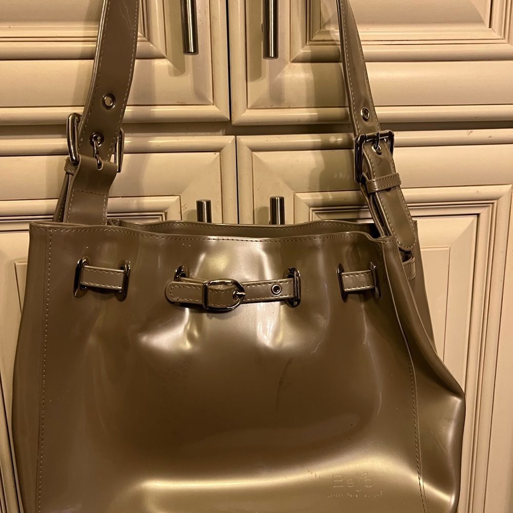 Beijo Shoulder Bag Black Patent Leather